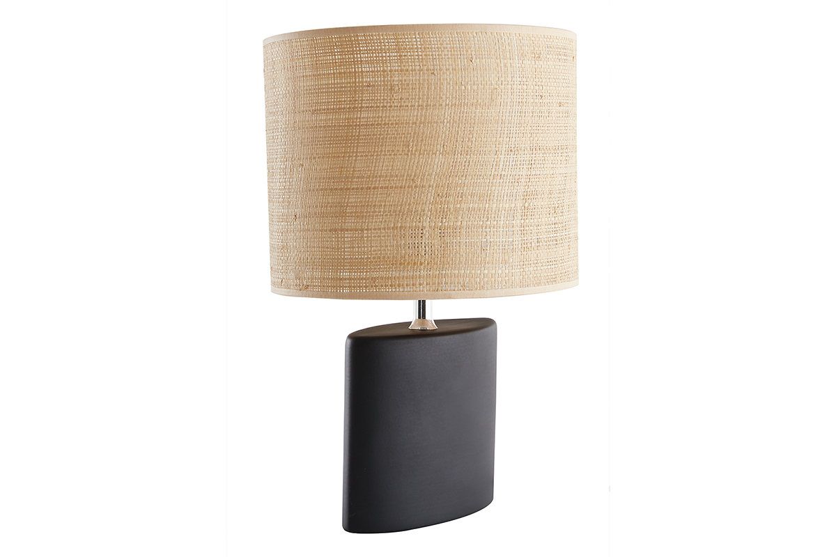 Lampe  poser en cramique noire mat et abat-jour en raphia naturel H40 cm TIGA