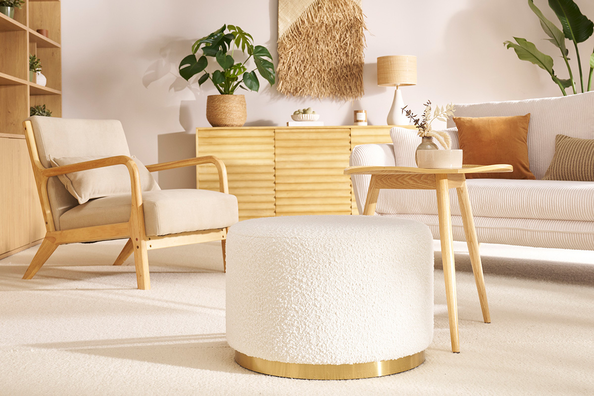 Pouf rond en tissu effet laine boucle blanc cass et mtal dor D54 cm AMAYA